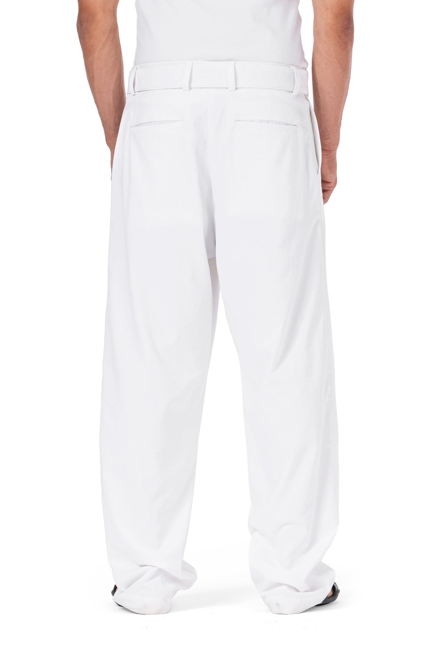 TAILORED PANTS (WITH BELT)