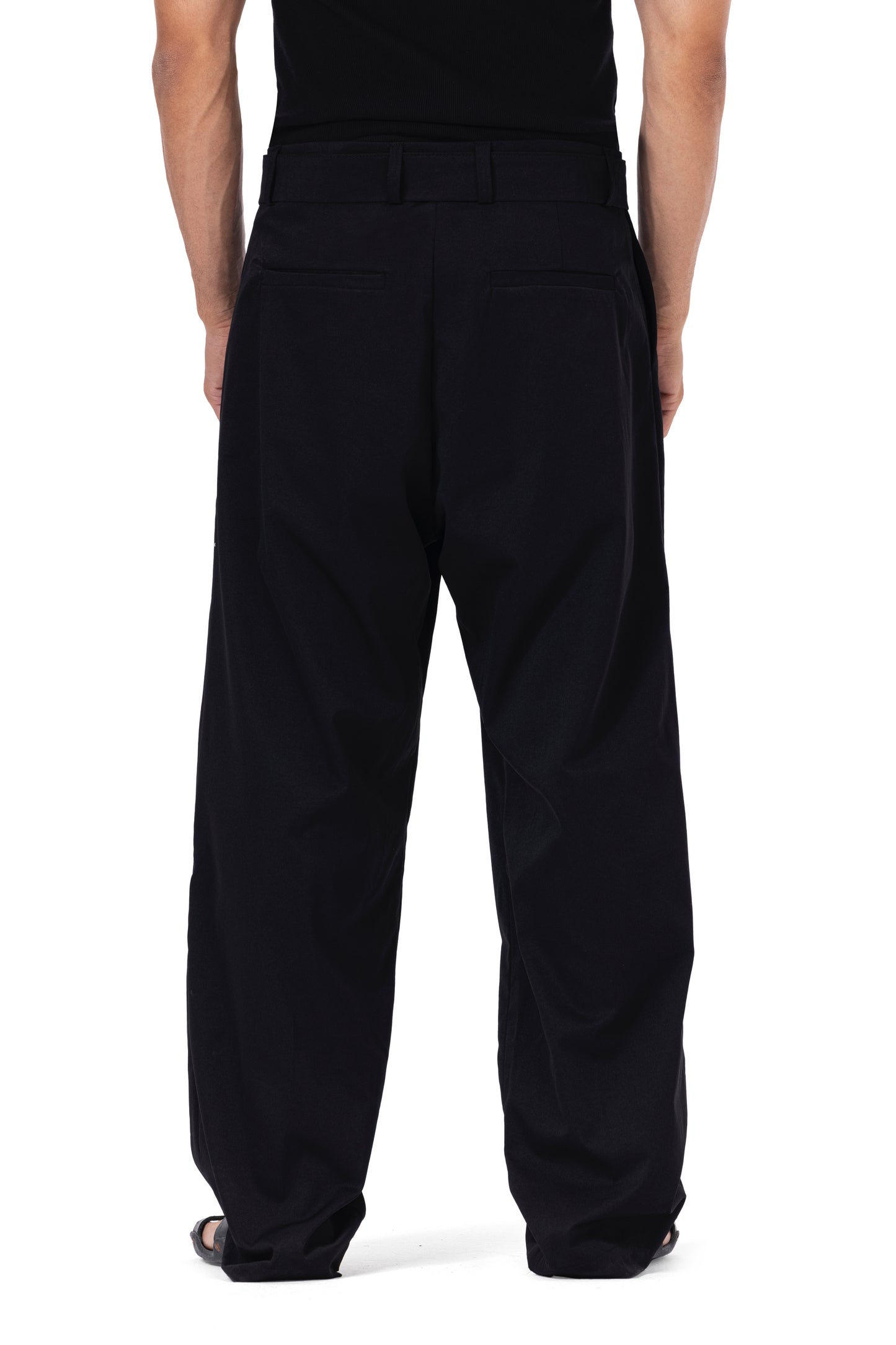 TAILORED PANTS (WITH BELT)